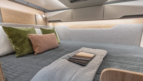 Autotrail Excel 620G with Pop Top Roof