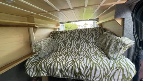 Peggy Blue – 3 berth Ford campervan conversion