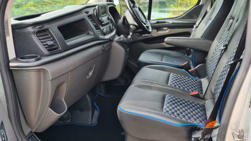 Adventurer – 4 berth Ford campervan from 2019