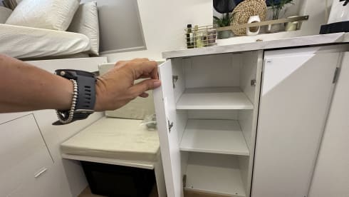 Abbi  – GUIDO II - home luxury van