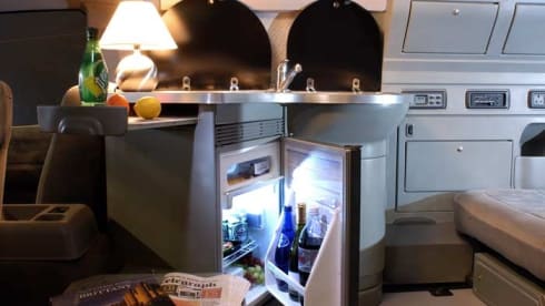 Bertyventurer – 4 berth Mazda bongo to hire with awnings let your adventure begin here