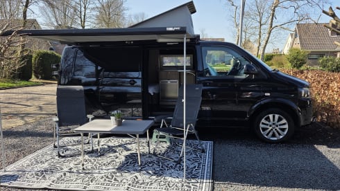 Casa on wheels – 2p Volkswagen campervan from 2022