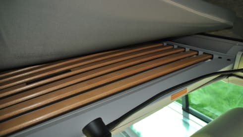 California Skyblue – Camping-car VW | 4 personnes | Portugal | kilométrage gratuit