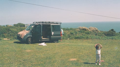 Bespoke campervan for wild adventures in all seasons <3
