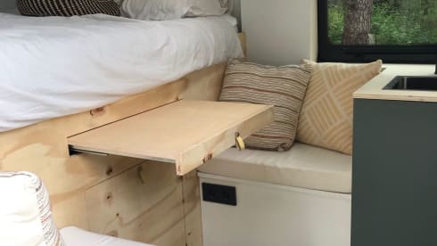 Billy – On an adventure with our converted camper bus (Fiat Ducato 2013 3p))