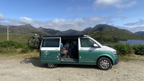 KELLY – Travel without mileage restrictions with a California 6.1 Ocean