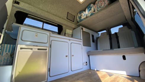 Angel – T5 VW (2014), White High Top (LWB)