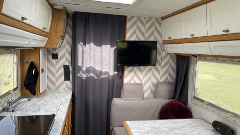 Camperkatwijk – Hymer B644