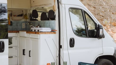 de Krullenbus – Bus Peugeot 2 places de 2012