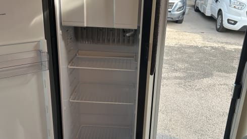 Oscar  – 6 berth Rimor alcove from 2025