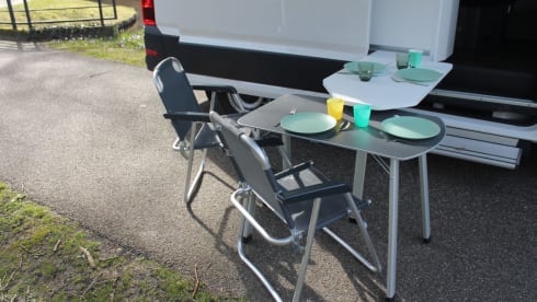  Luxe Volkswagen Grand California (4 p)