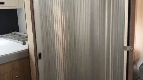 Very spacious family mobile home (11-2018) 4 to 6 sleeping places 