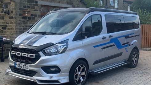 Grace – Camping-car Ford 4 places à partir de 2019