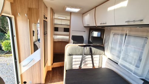 Sunlight i69L (B) adventure with automatic year 2022