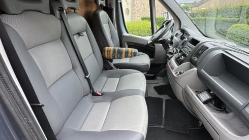 Polleke – Unique Fiat Ducato Camperbus