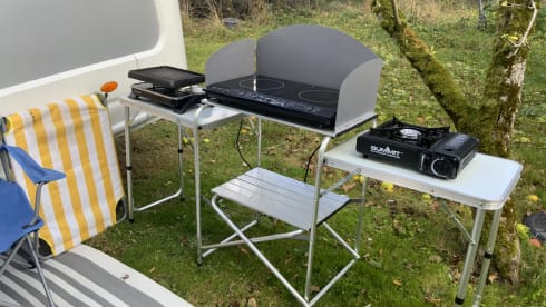 Sadie – 2 berth Mercedes-Benz integrated from 2010