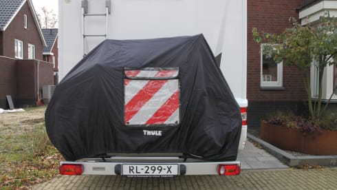 Luxuriöser Adria Matrix Familiencamper mit automatischem Niveausystem