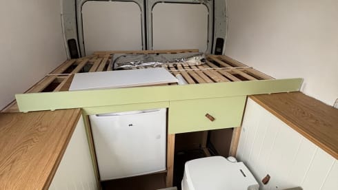 betty – 2p Nissan bus uit 2017