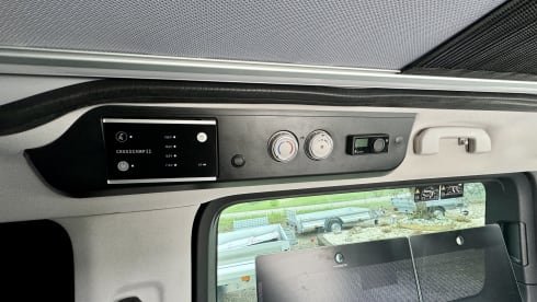 TRAVEL A-CROSS – City Van Cross Camp Flex