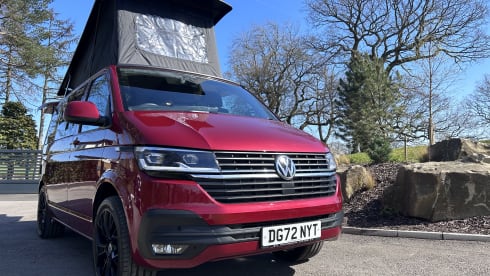 Ruby – Dog Friendly VW Campervan - T6.1 Automatic Gearbox - Insurance included