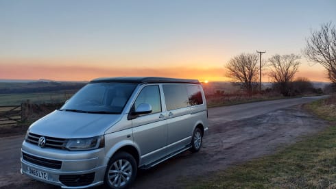 Clarence – Fully insured 4 berth motorhome to explore and enjoy Britain and Europe