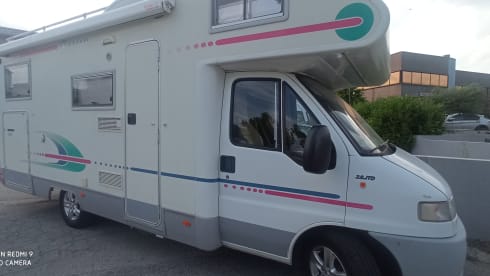 283 – SEA OR MOUNTAIN..LAKE OR CITY OF ART?