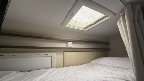 6 berth Ford transit chausson from 2015