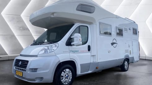 Trigano – 4-person Fiat Ducato 2008 very neat
