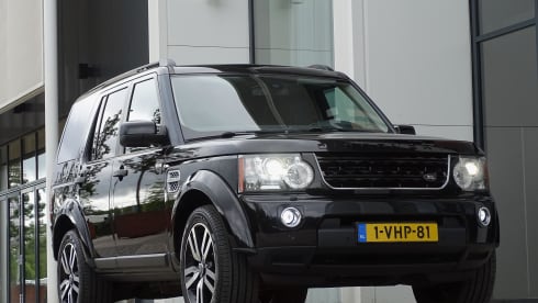 Disco – 2p Land Rover with roof tent 