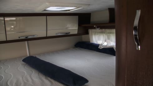 Beautiful stylish camper for 2+2 people