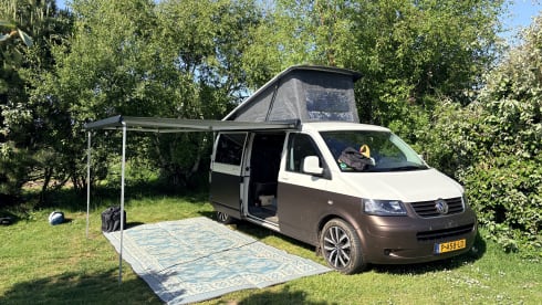 Liebertje – 5p Volkswagen campervan uit 2006