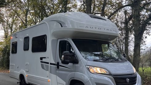 5 berth Auto Trail Expedition C72 2022