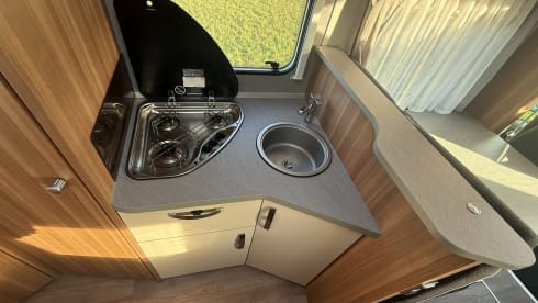 Luxe Weinsberg camper voor 4p