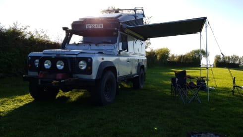 Silver Belle – Land Rover Camper for couples and family's. 4x4 for Wild camping adventure