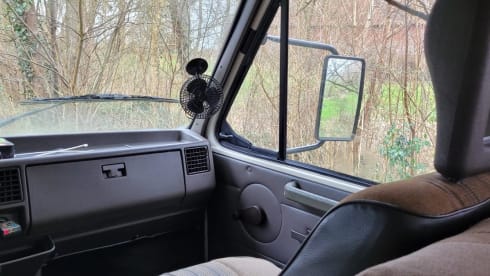 Gezellige oude dame  – Cozy family camper