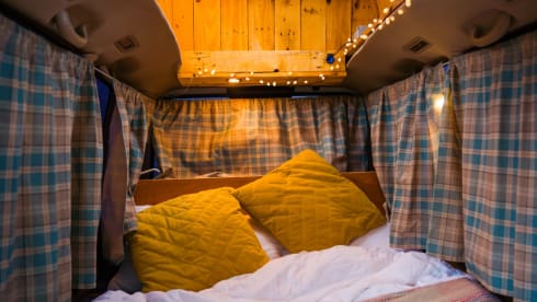 Bundy – Heated -  high top - off grid cute campervan  - insurance incl in price !