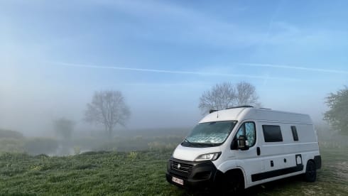 Zwijndrecht_Vantwerp – Fiat Chausson V594 