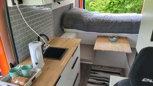 5 Person Fiat Ducato bus camper (built in 2017) (built in 2023)