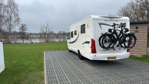 4p McLouis integrated uit 2014
