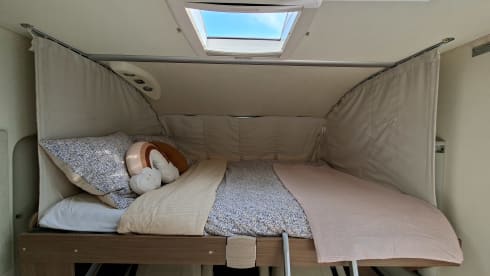 Bürstner Viseo i690G integraal camper 4 pers. automaat+fietsendrager