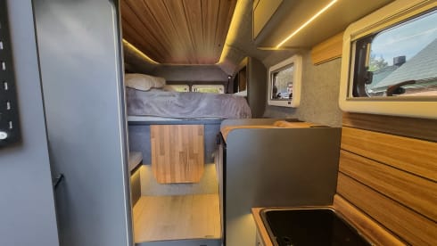 Isuzu Dmax Vcross with Gladiator SM Camper  – 2 Schlafplätze Sonstiges ab 2021