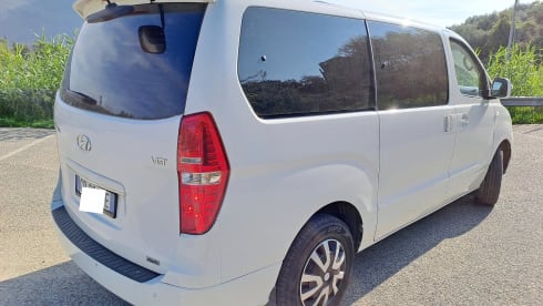 Everest – 4WD x max 8 pers.