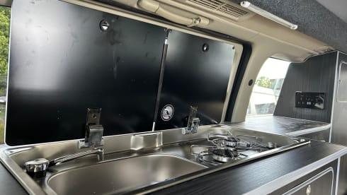 Gary – 4 berth Nissan campervan from 2006