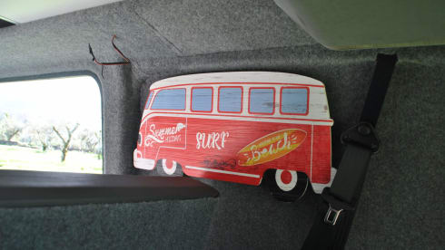 Olive green campervan – VW camper 4x4 | 4 people | Lisbon/ Porto / Coimbra - Portugal