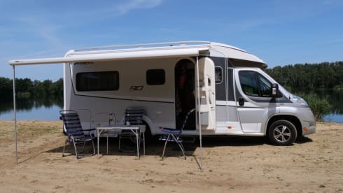 3p Dethleffs T 6700 half integral, from 2012