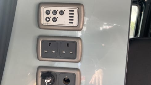 4 berth Volkswagen T6 campervan ( 2019)