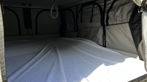 Jeep Gladiator with luxury 2p rooftop from 2021