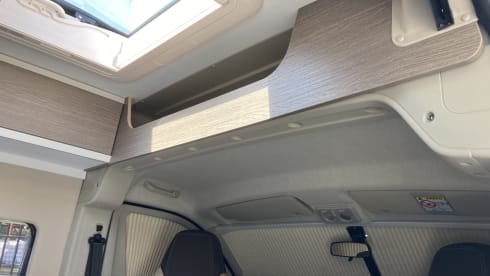 2p Fiat Ducato bus camper Challenger V114