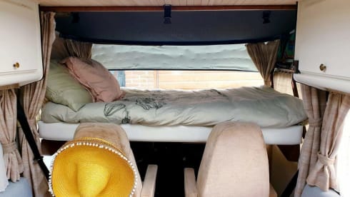 Billy Senior – Classic Hymermobil completely renovated and restyled.