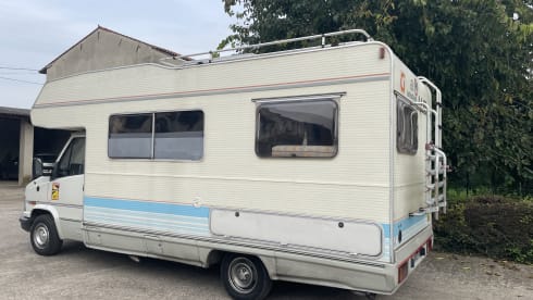 Arturo – Camper Mansardato 